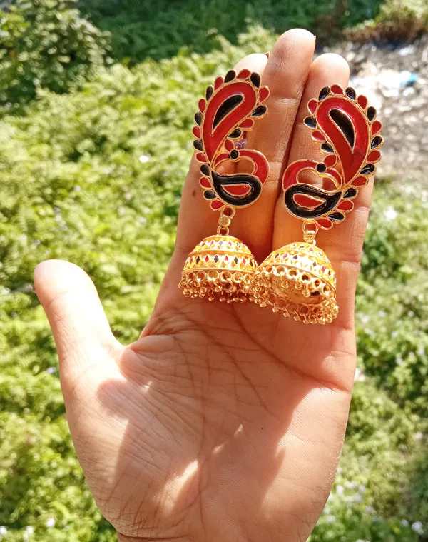 Assamese_Traditional_Copper_Gold_Plated_Red_Black_Colour_Jhumka_Earring_For_Girls_&_Women
